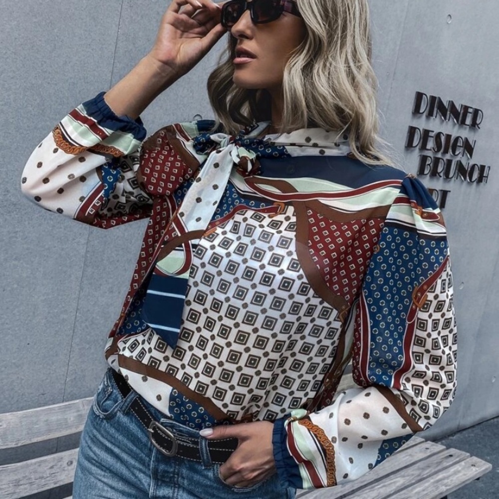 Chiffon tie neck puff sleeve Geo print blouse